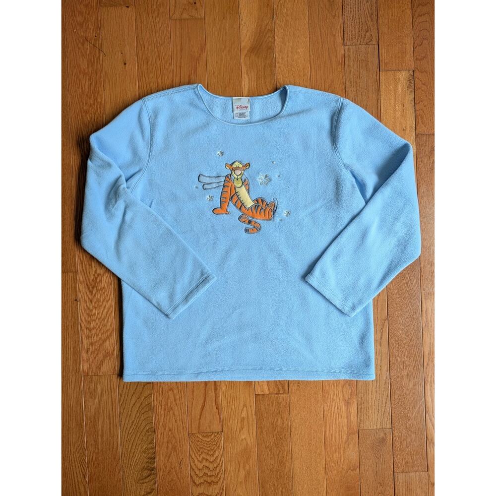 Vintage 90s Disney Store Tigger Ice Skating Fleece Tagged L GUC Retro Snowflakes